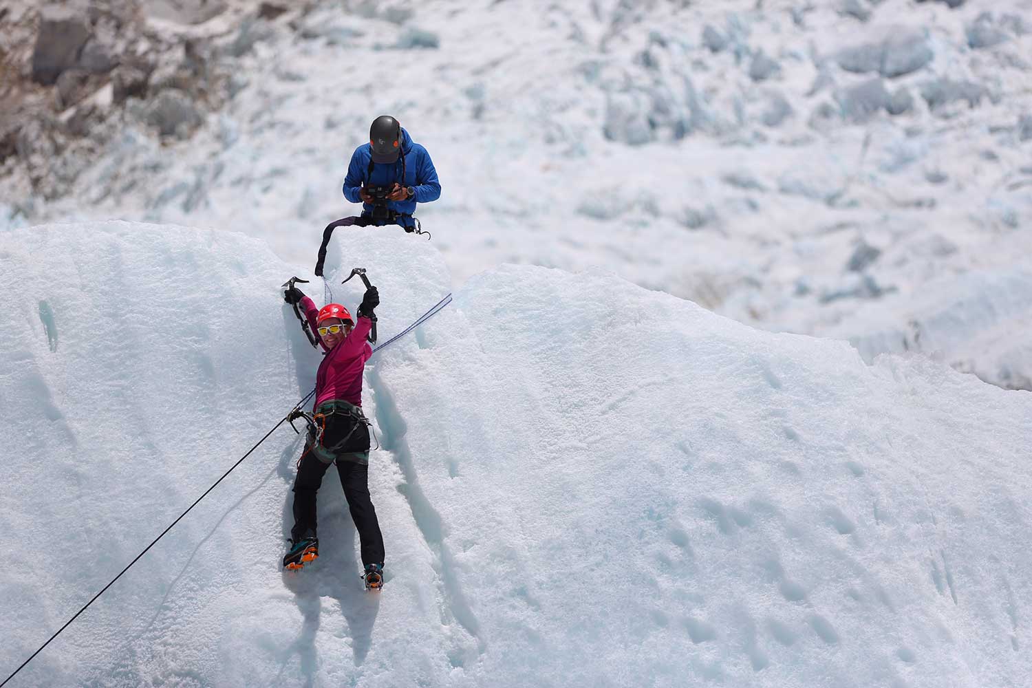 everest snow climbing practice